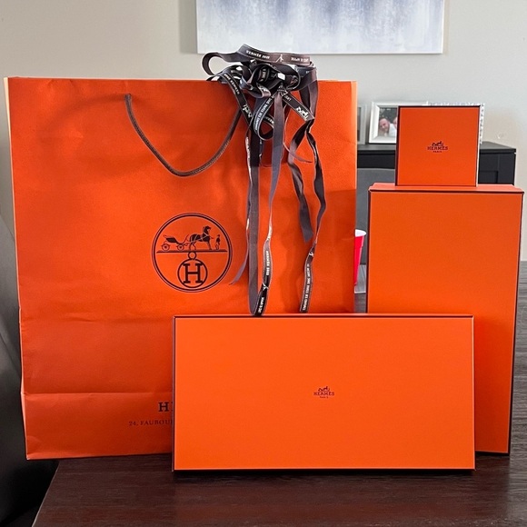 Hermès Orange Box and Bag with Ribbon - Picture 4 of 8